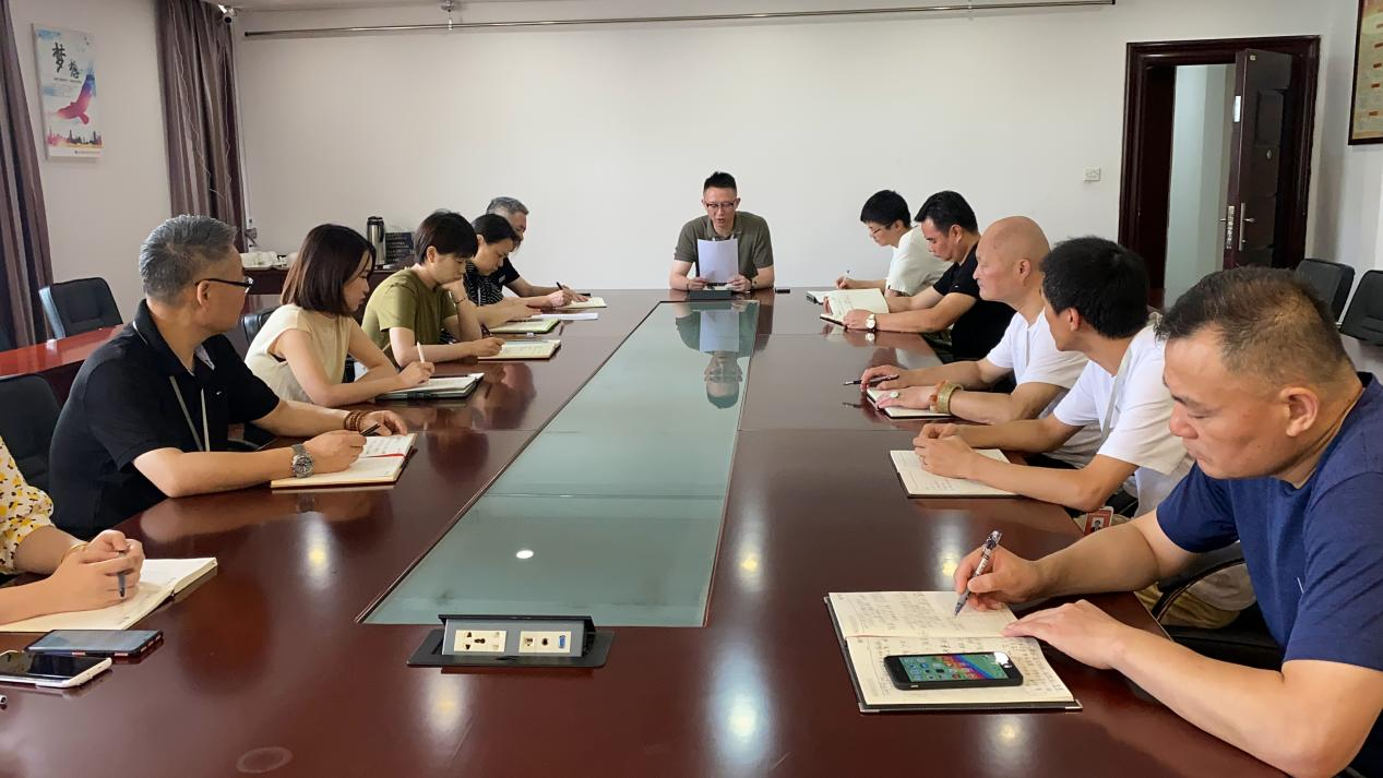 钱江商城发展“守好红色根脉·班前极度钟”主题宣讲活动