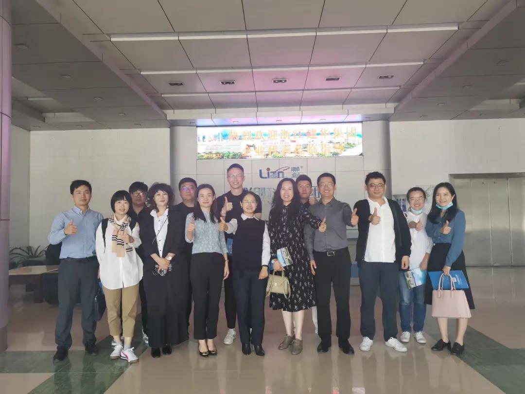 集团组织人员赴深圳名企进建参观（二）