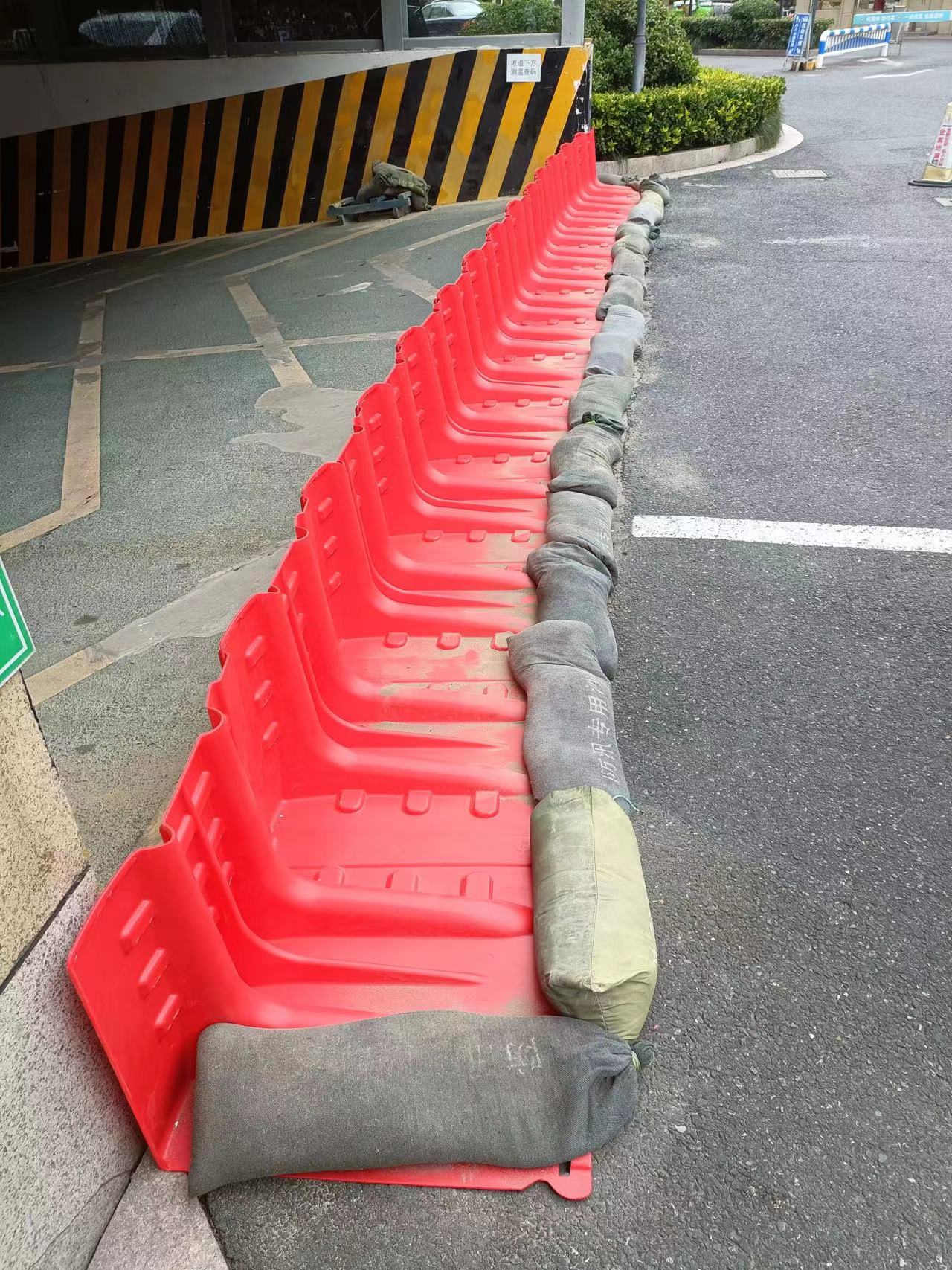 水晶城发展防汛应急演练