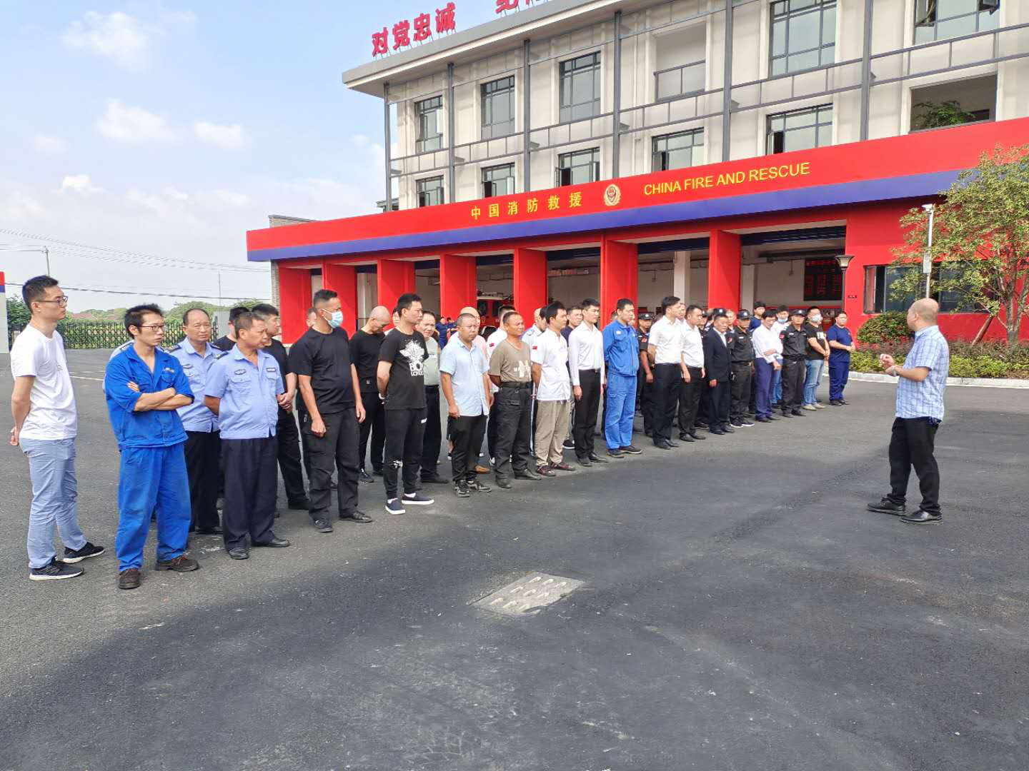 微型消防站技术交锋大演练