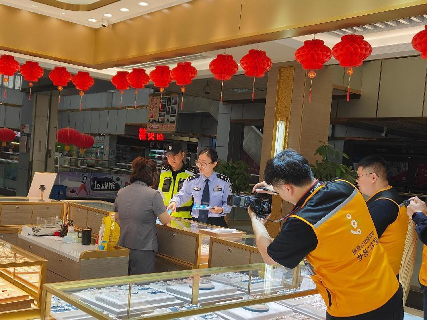 反诈宣传再发力 共筑安然“防护墙”