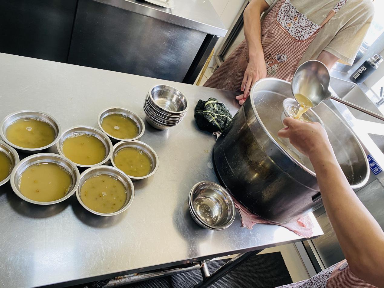 消暑绿豆汤，夏季送清冷